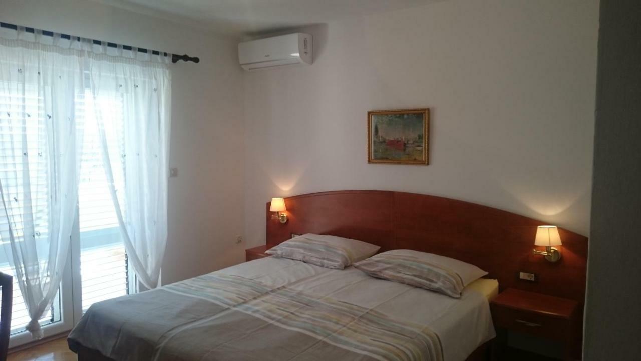 Guest House Violeta Palit Luaran gambar